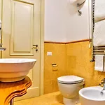 Arpinelli Relais Guest house 4*