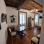 Guest house Arpinelli Relais 4*
